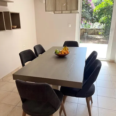 Vouliagmeni 2Bed Garden Flat Apartment Athens Exterior photo