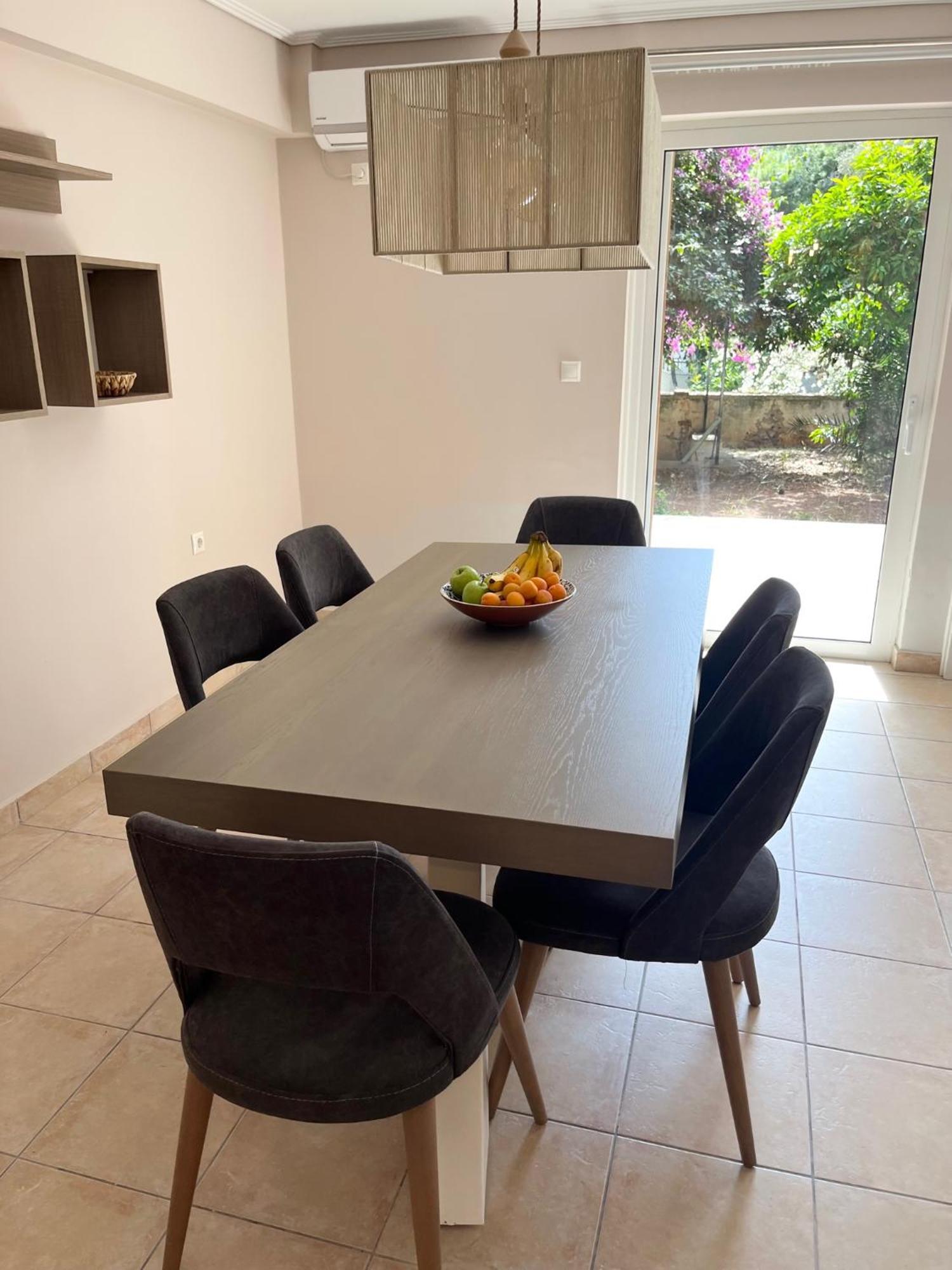 Vouliagmeni 2bed Garden Flat Apartment *